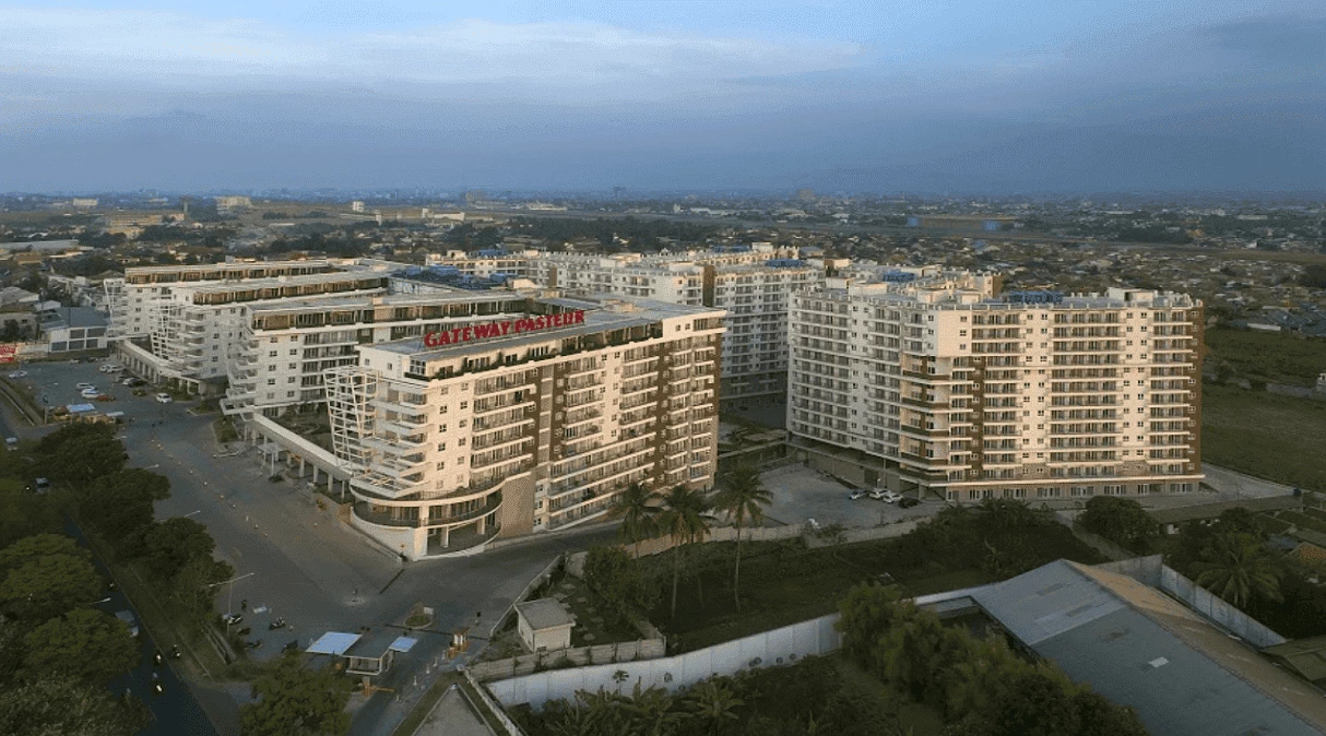 rental mobil bandung pasteur