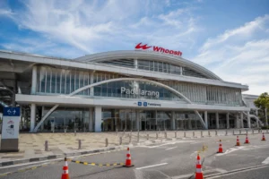 rental mobil dekat stasiun whoosh bandung